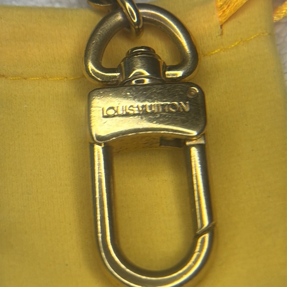 Louis Vuitton Anneau Cles Key Ring Holder Charm Gold Tone - Picture 5 of 5